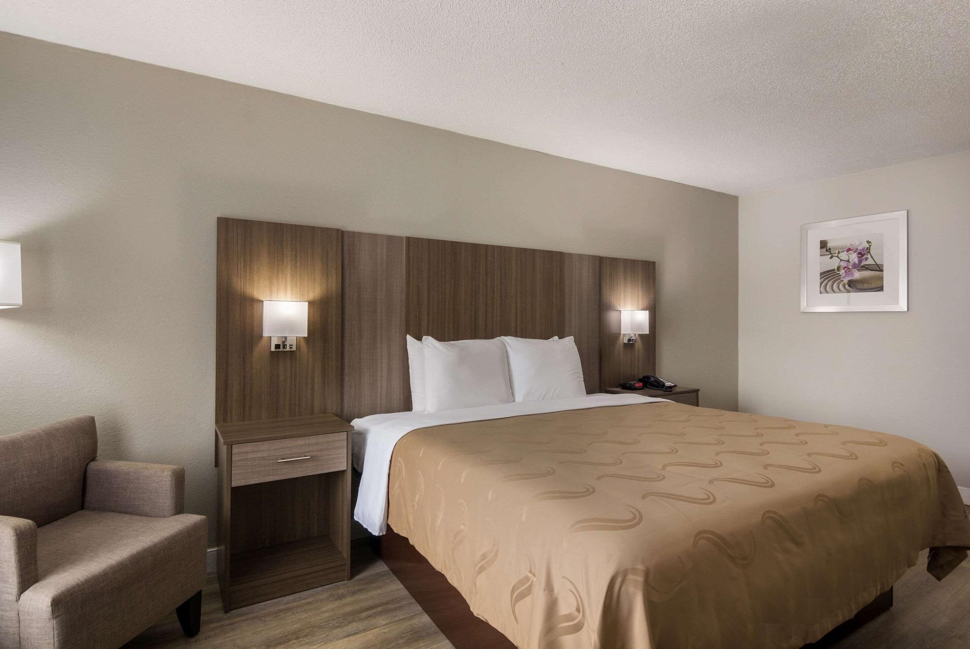 Quality Inn Emporia Extérieur photo
