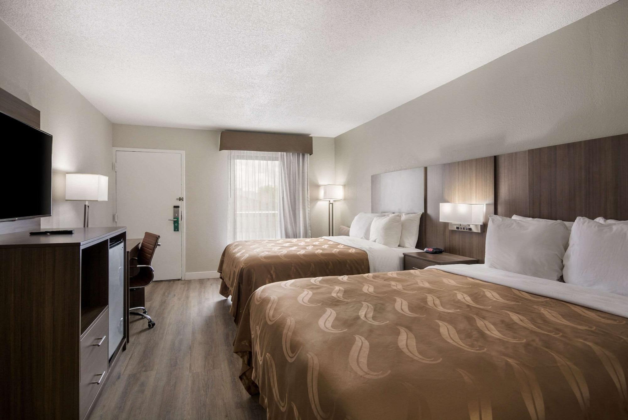 Quality Inn Emporia Extérieur photo