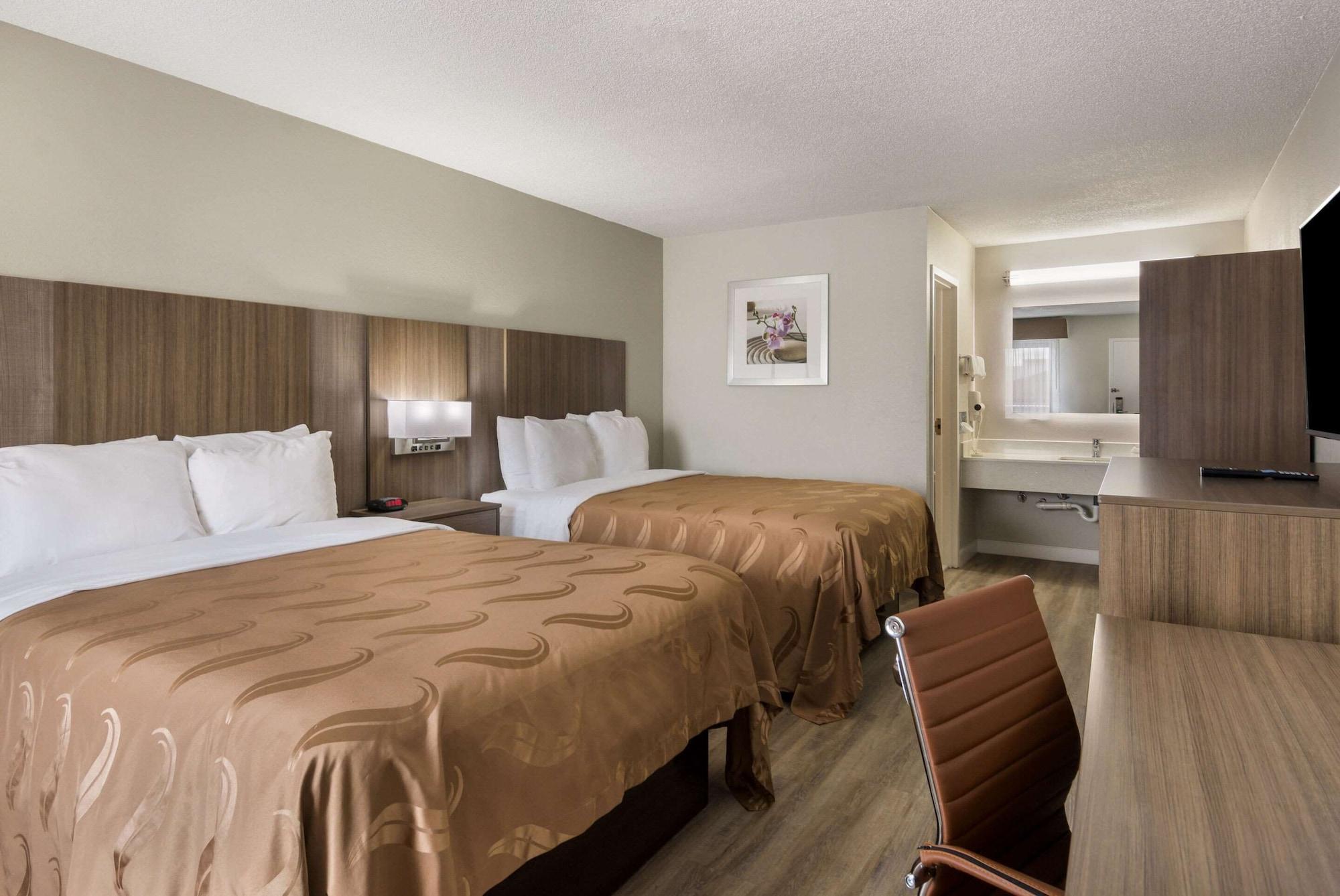 Quality Inn Emporia Extérieur photo