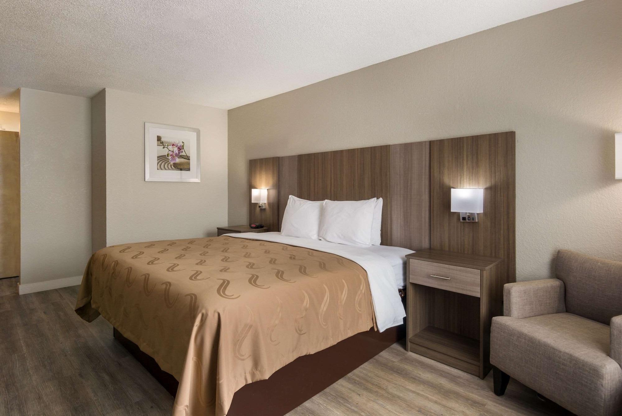 Quality Inn Emporia Extérieur photo